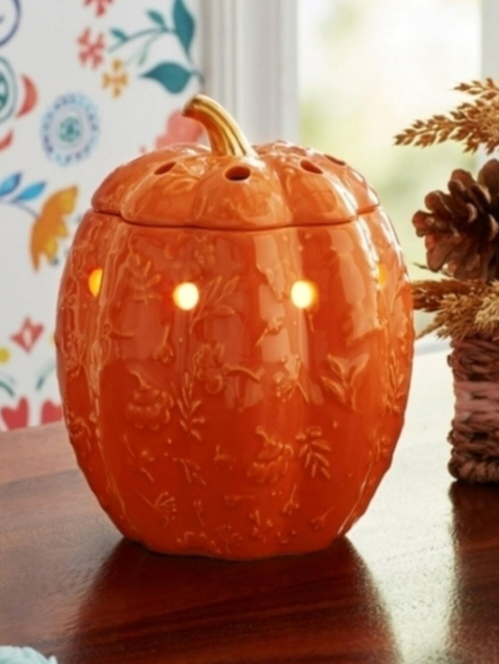 New Pioneer Woman Ceramic Embossed Pumpkin Wax Warmer - Orange Decorative Accent